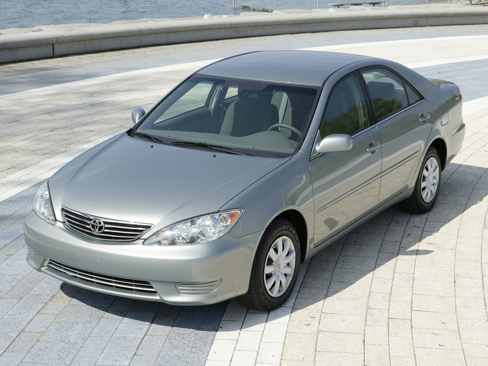 Toyota Camry xv40 белая