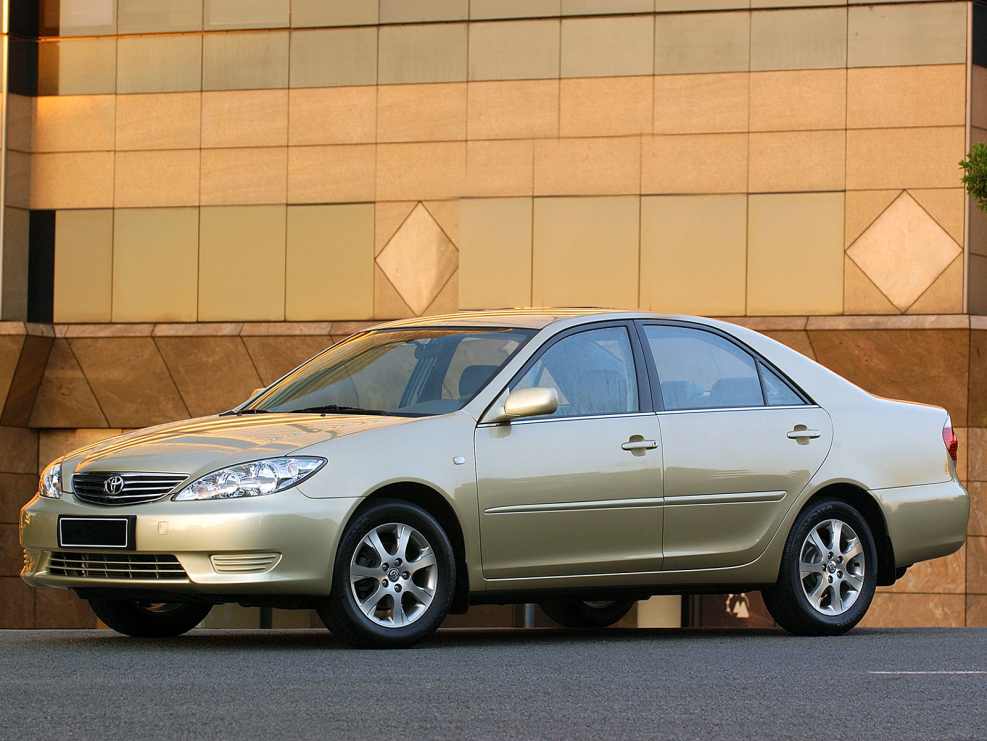 Toyota Camry 2004 2.4