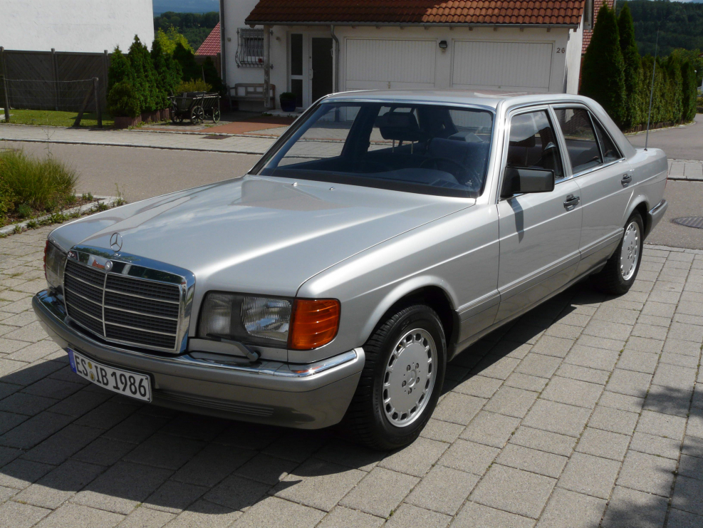 Мерседес Бенц w126