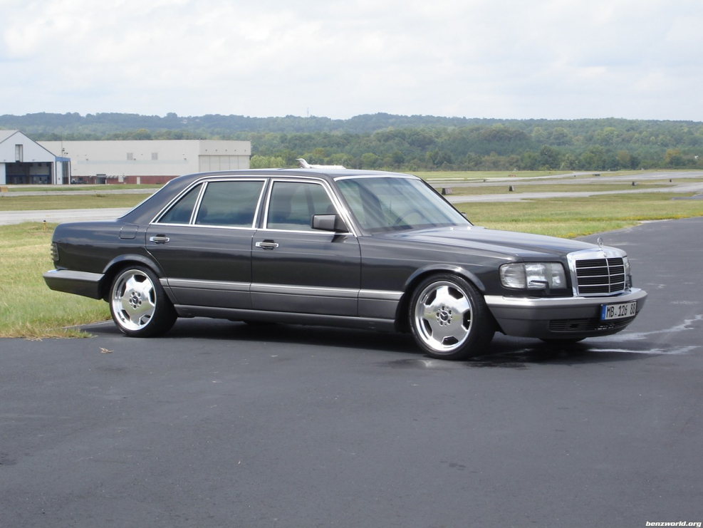 Мерседес Бенц w126