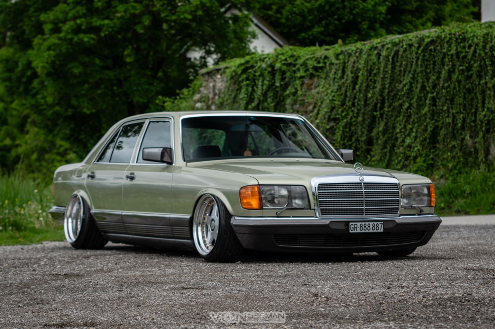 Мерседес Бенц w126