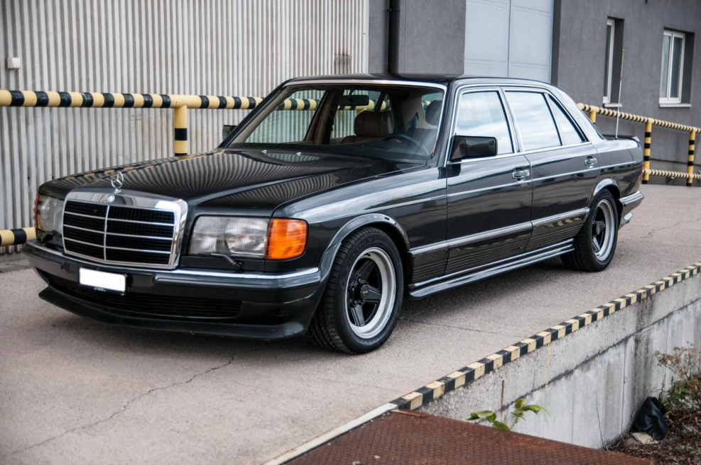Мерседес Бенц w126
