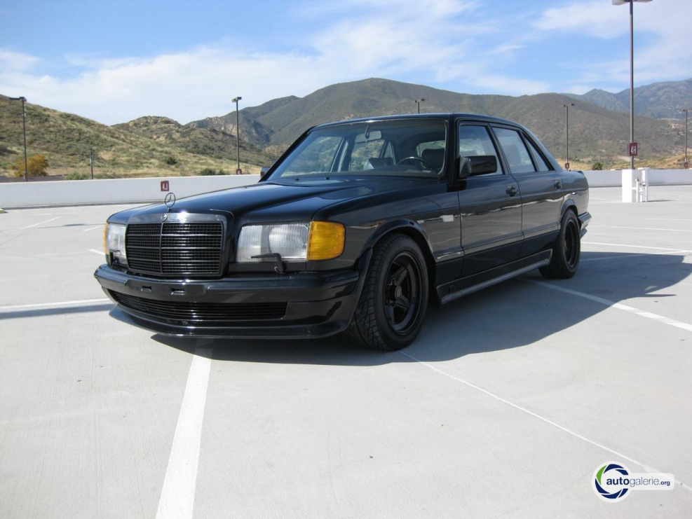 Mercedes-Benz 500 w126