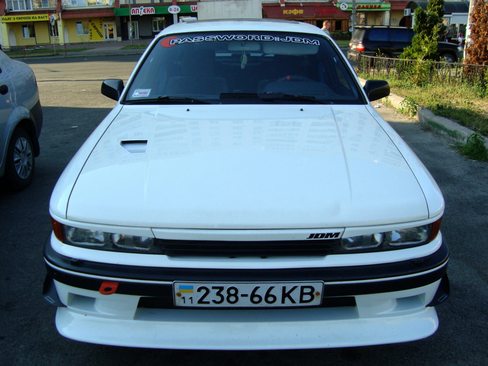Мицубиси Галант v6