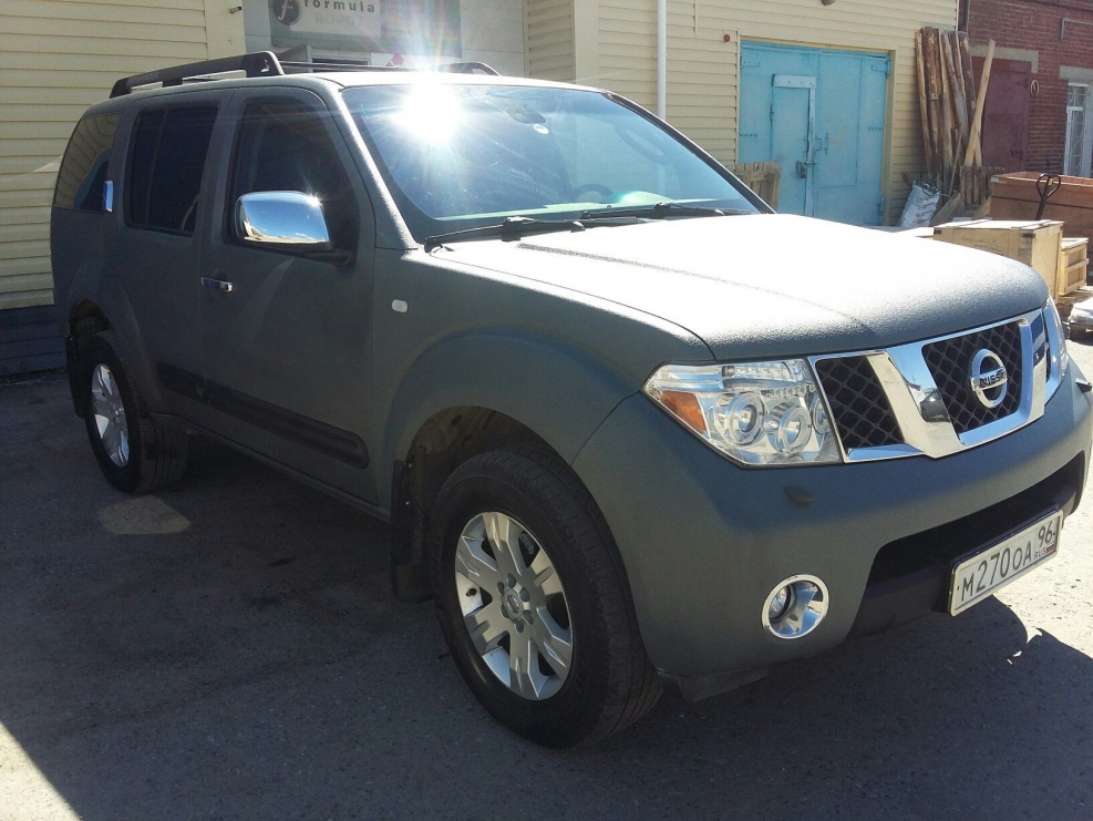 Nissan Pathfinder r51 Raptor