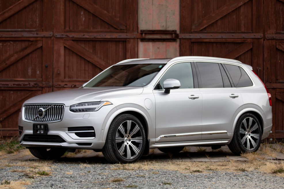 Вольво джип xc90 2020