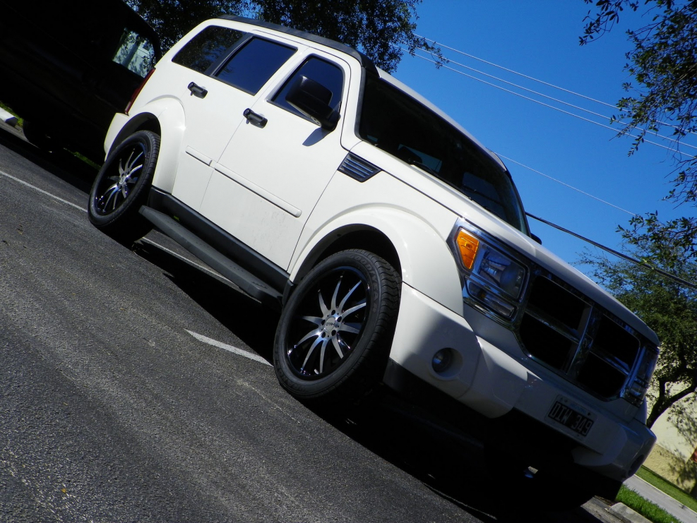 Dodge Nitro Сток