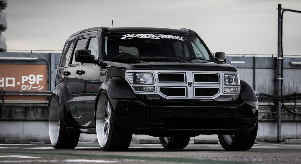 Dodge Nitro Custom