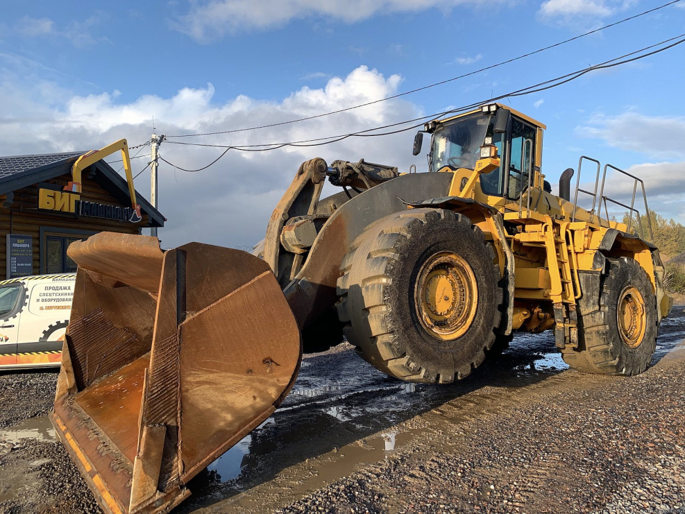 Фронтальный погрузчик Volvo l350f