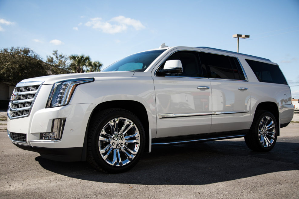 Cadillac Escalade ESV 2019