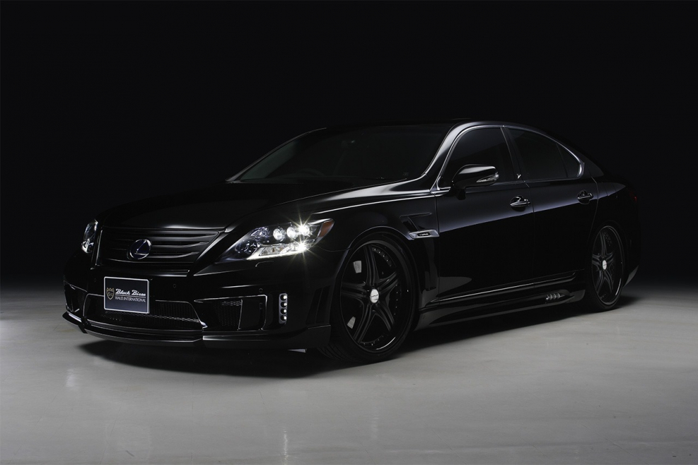 Lexus 600hl обвес