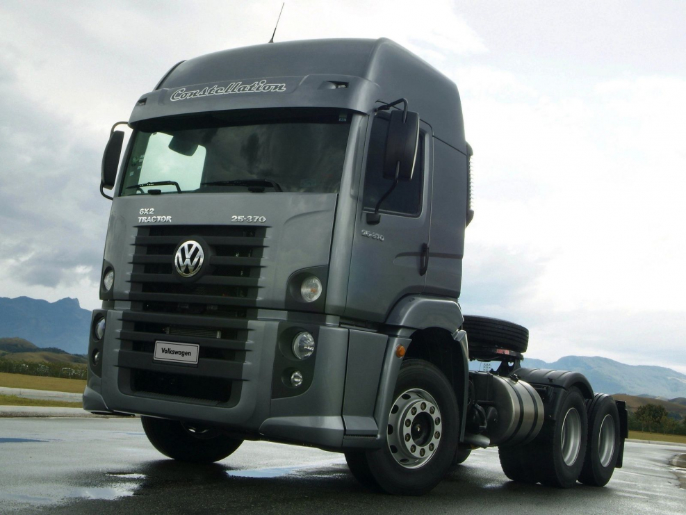 Тягач Volkswagen Constellation