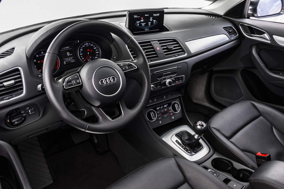 Audi q3 Interior