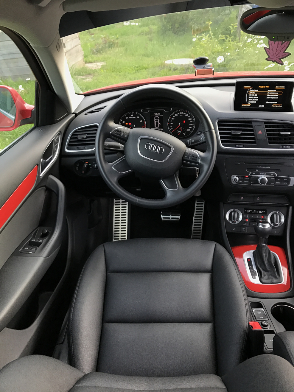 Audi q3 2012 салон