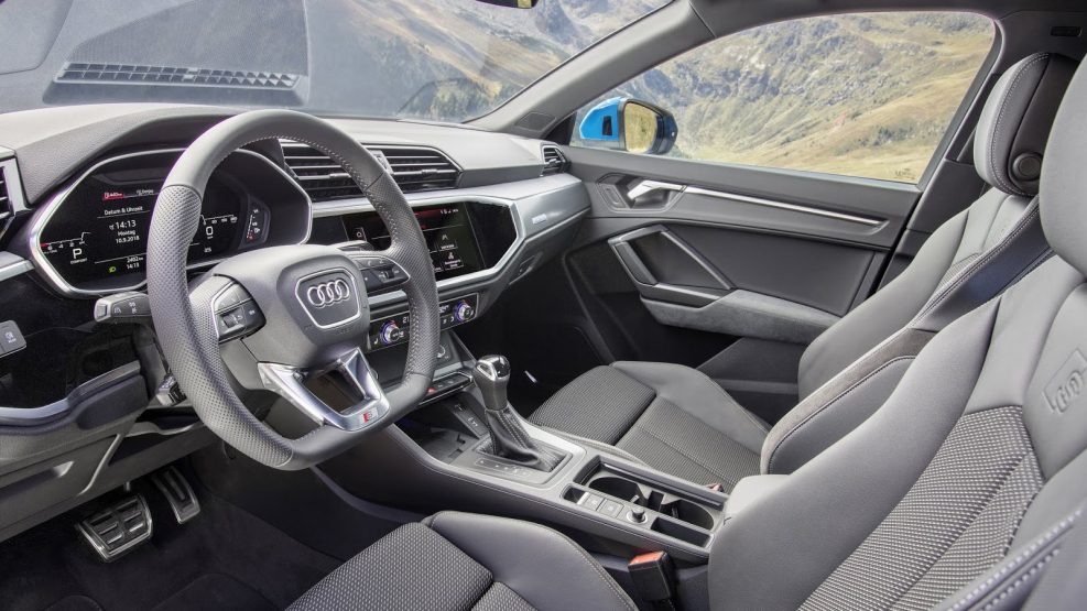Audi q3 Interior