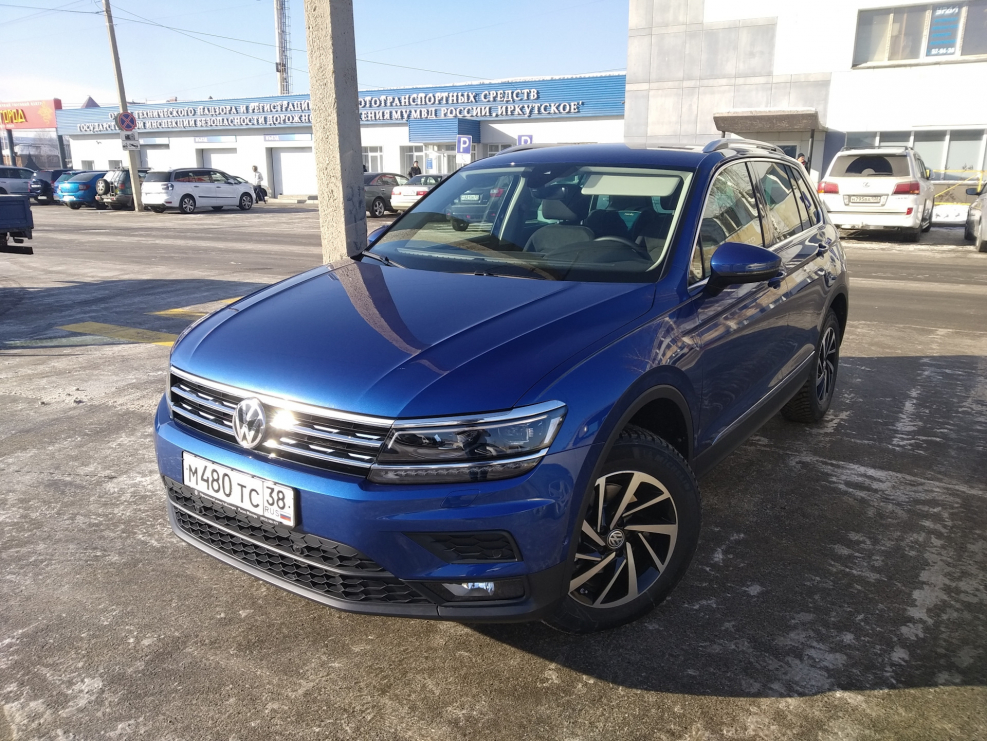 VW Tiguan 2 синий
