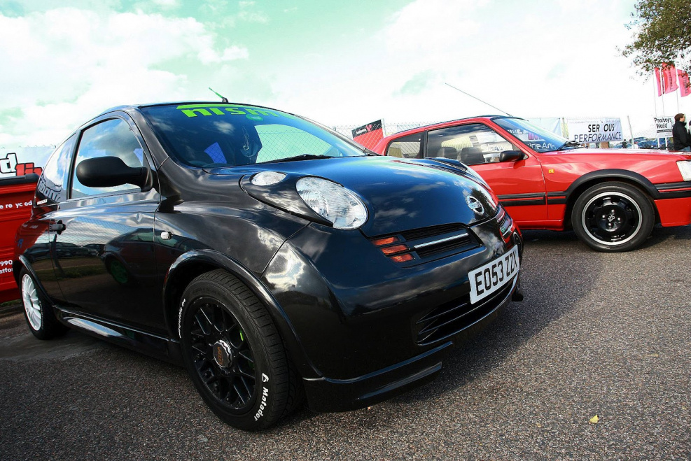 Nissan March k13