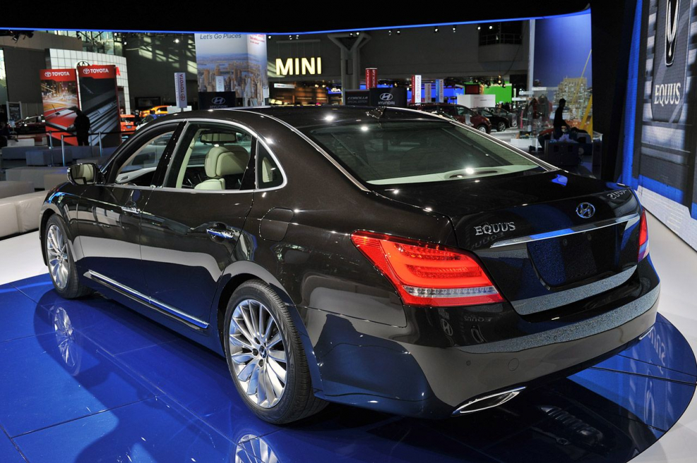 Hyundai Equus 2012