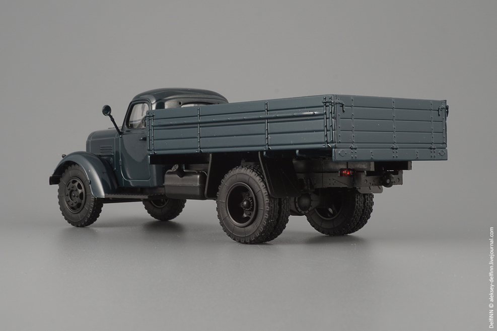 Грузовик ЗИС 150