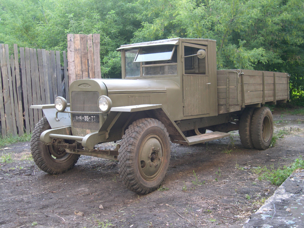 Грузовик полуторка ЗИС 5