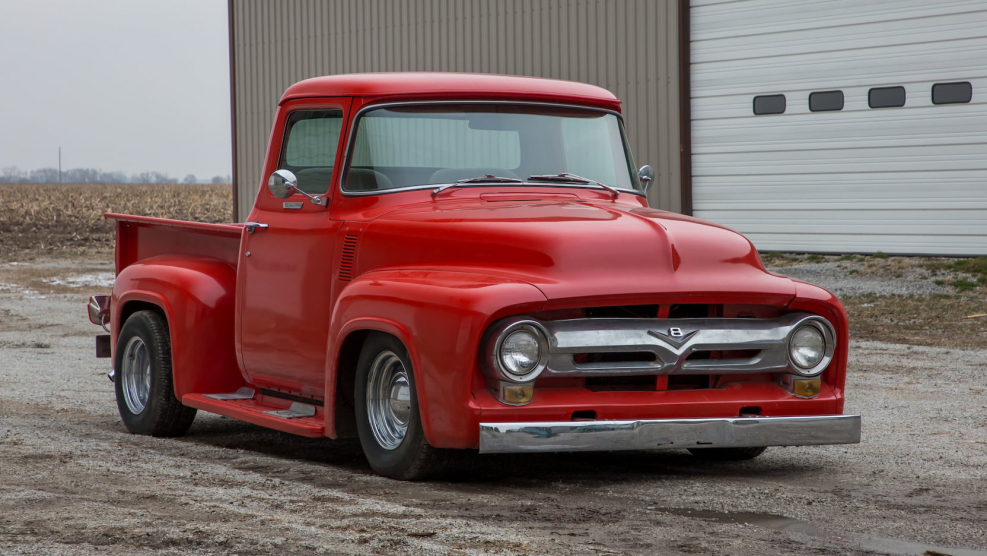 Ford f-100 Size