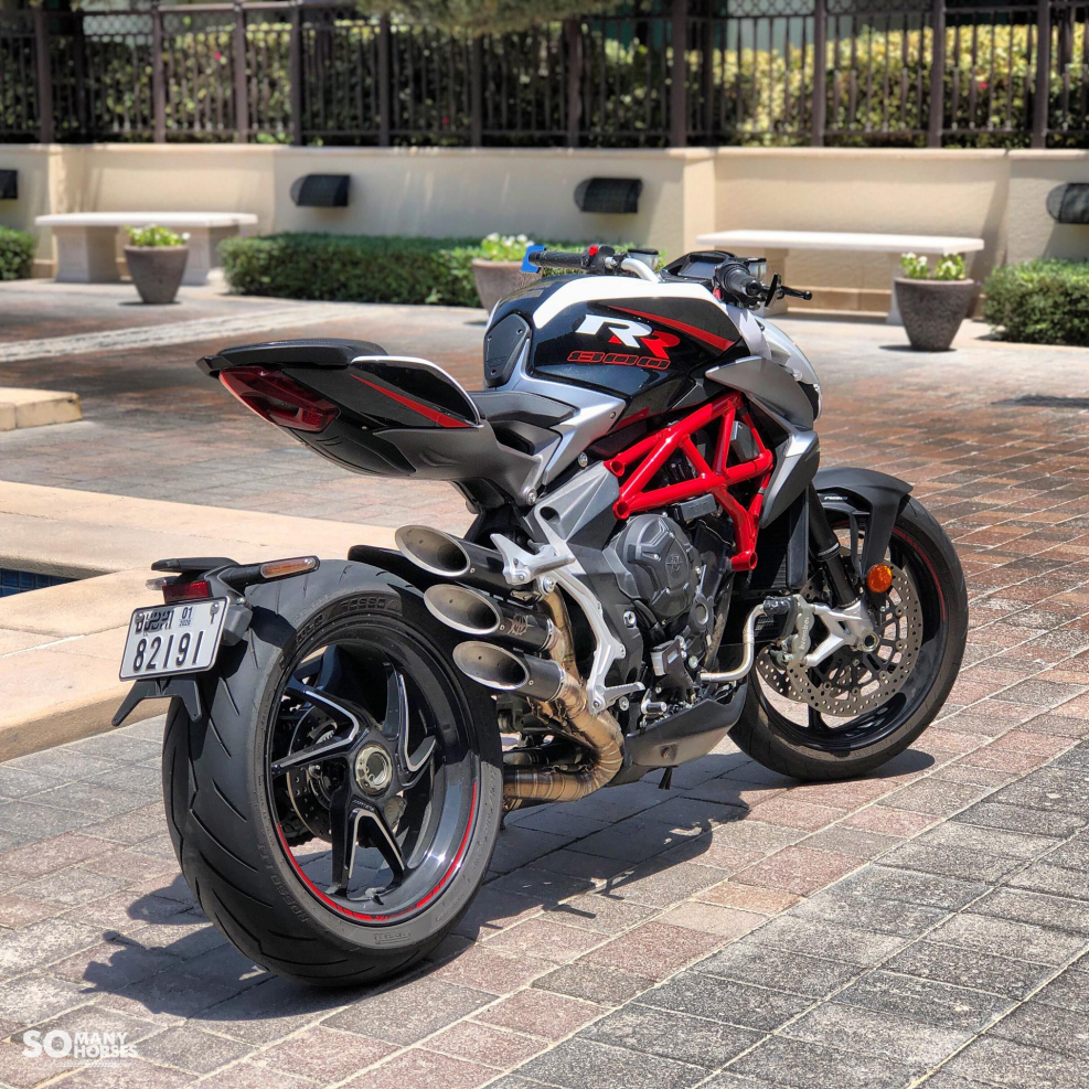 MV Agusta brutale 800