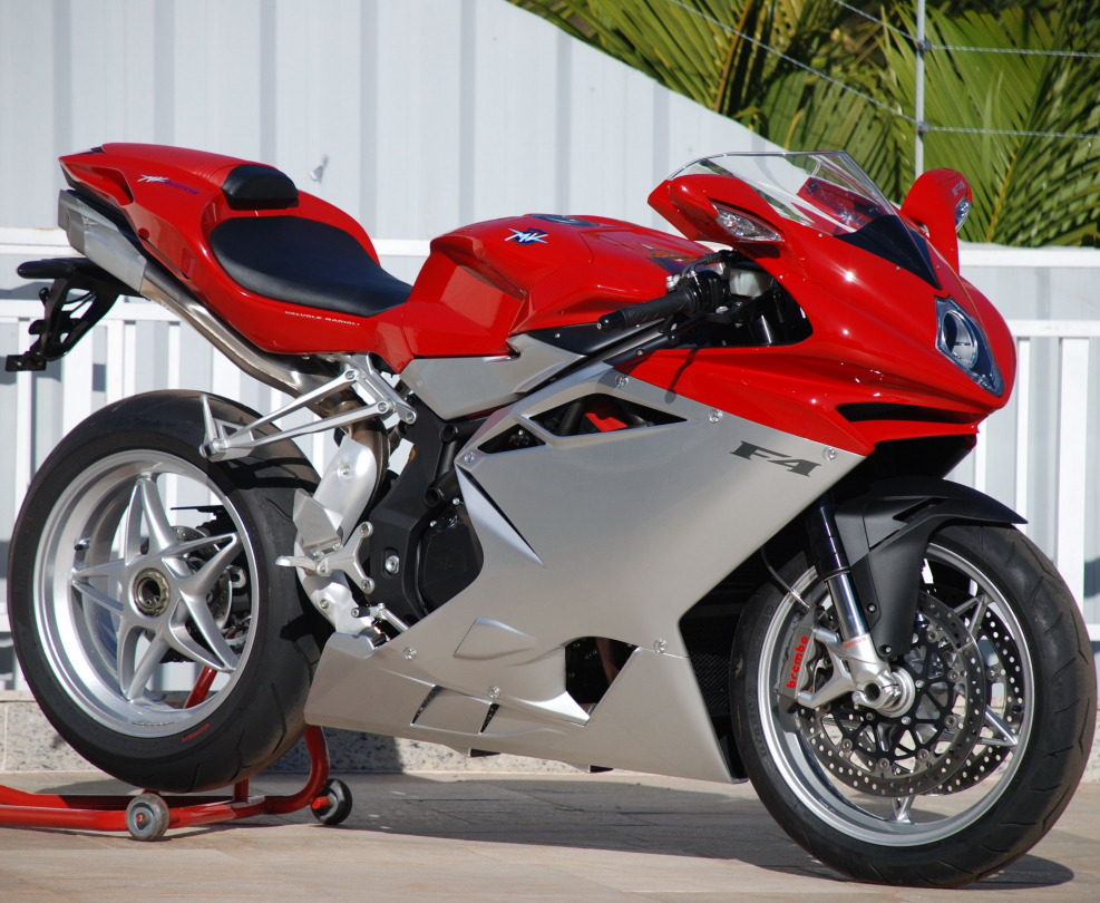 Мотоцикл MV Agusta f4