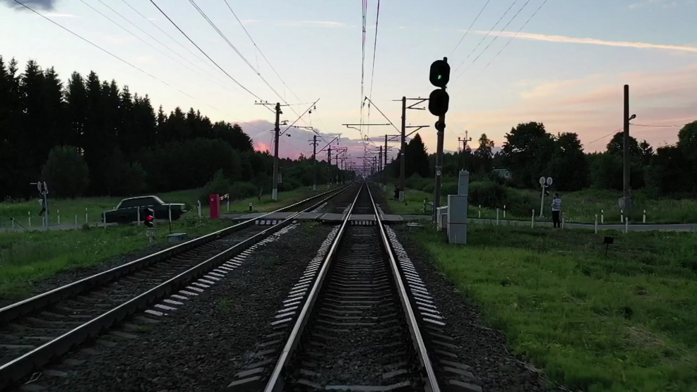 Станция строганово. Электричка в Гатчину из Строгоново. Строганово вид сверху. Каменный мышь Строганово.