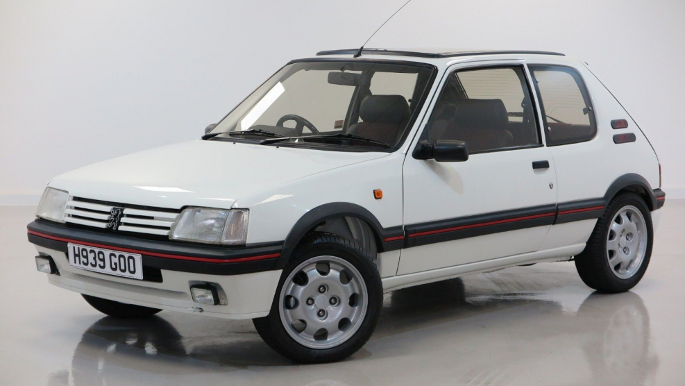 Peugeot 106 GTI stance