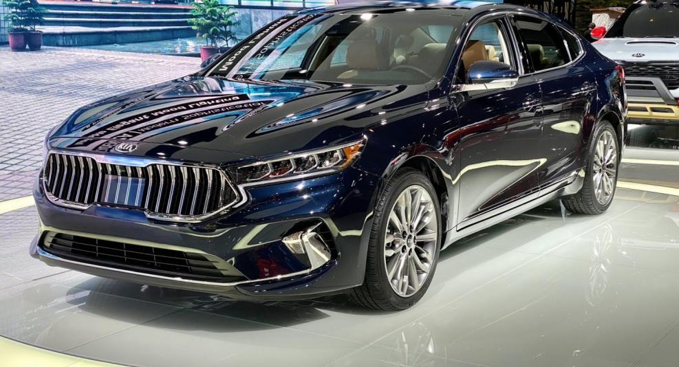Kia Каденза 2020