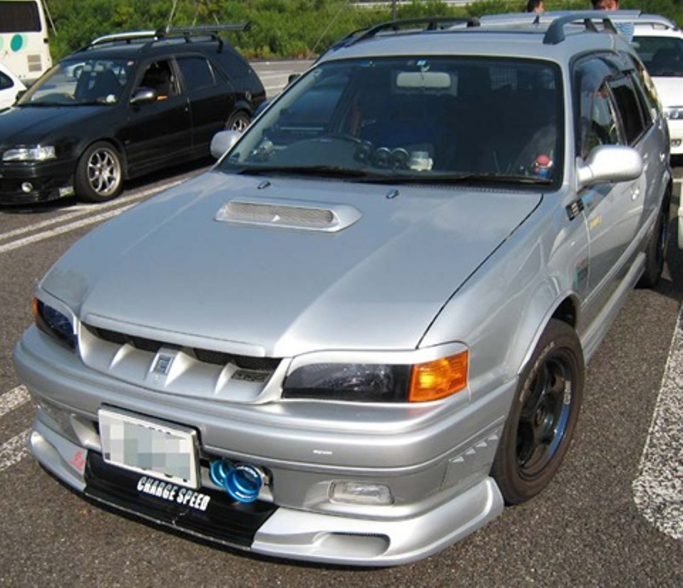 Toyota Sprinter Carib ae111
