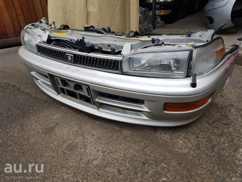 Toyota Sprinter ae100
