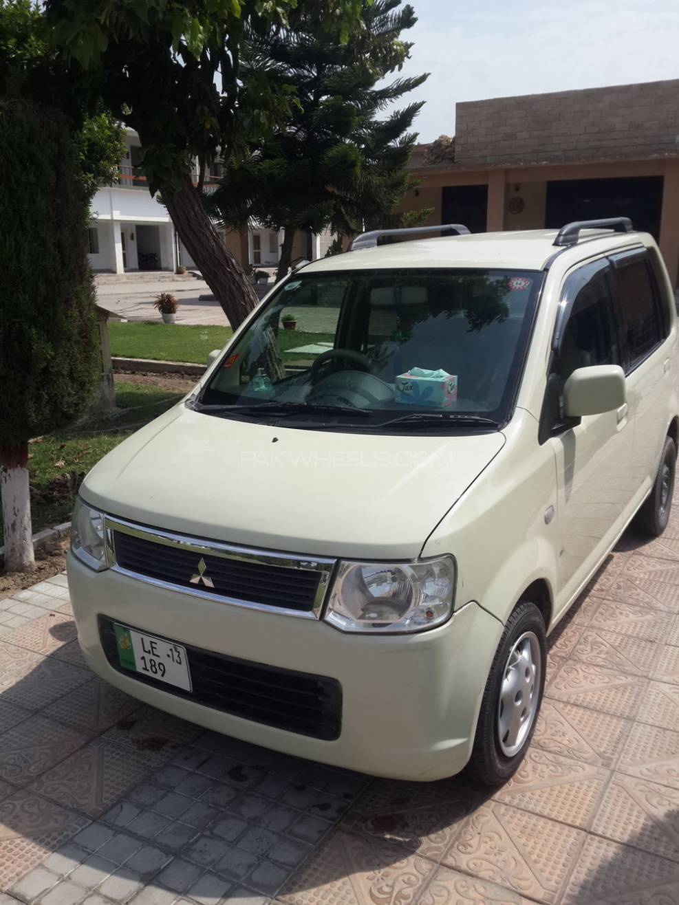 Mitsubishi Ek Wagon