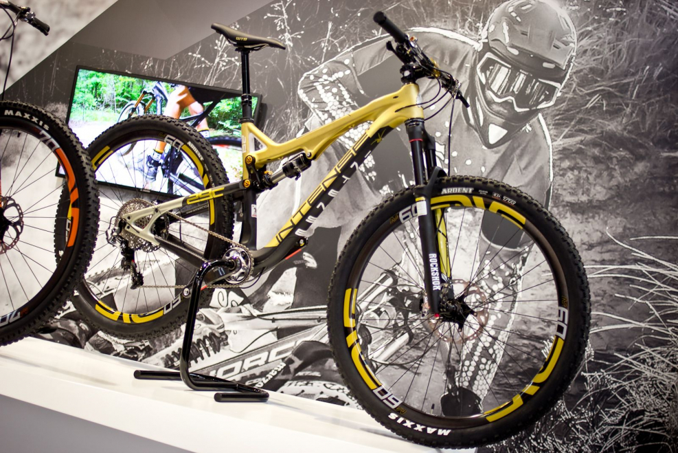 Горный (MTB) велосипед intense Spider 275 (2015)