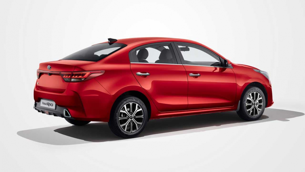 Kia Rio 2018 белый