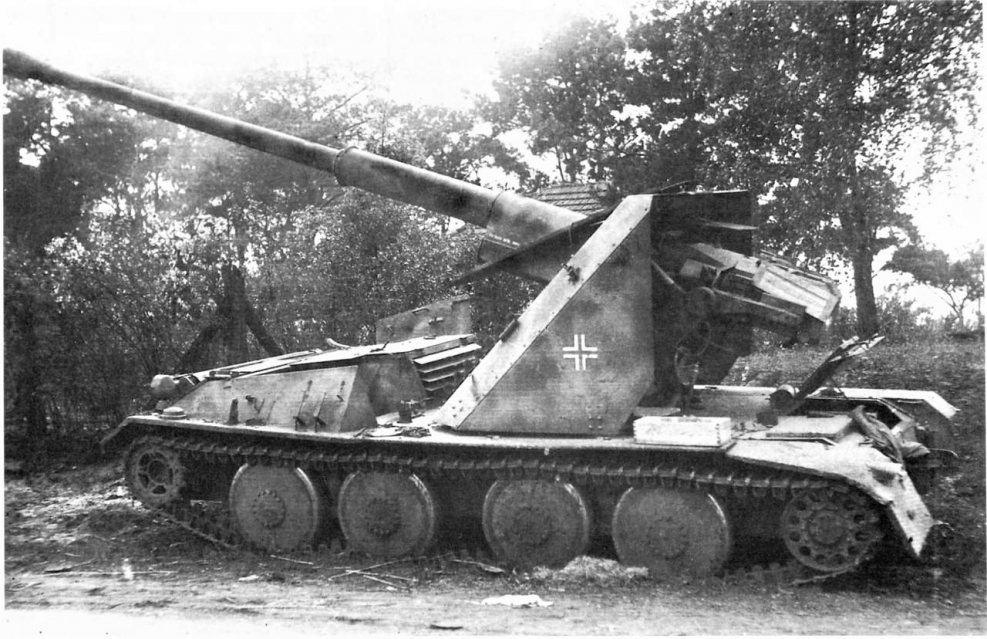Waffentrager 8.8cm Pak 43 l/71 (Ardelt)