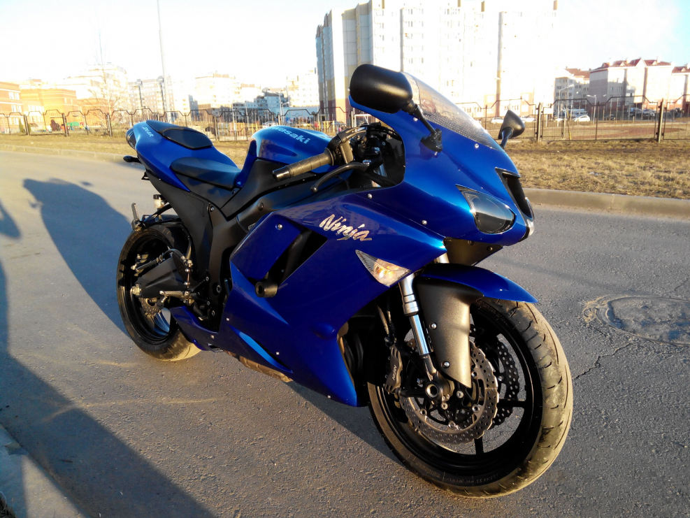 Мотоцикл Honda 2000 кубов