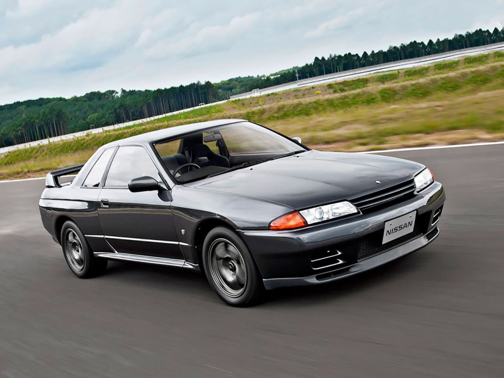 Nissan Skyline r32 купе