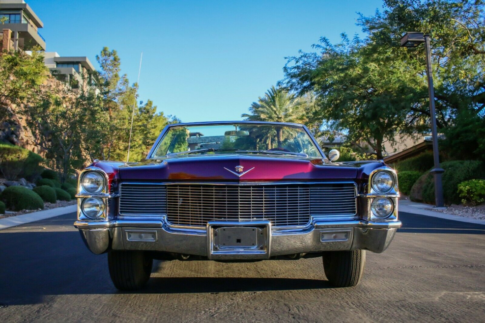 Кадиллак Deville 1965