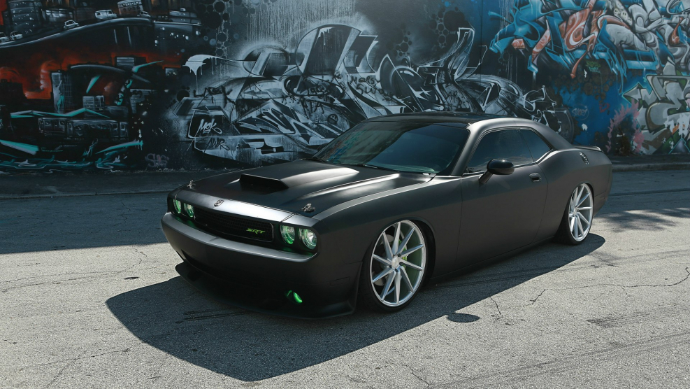 Dodge Challenger srt8 Black