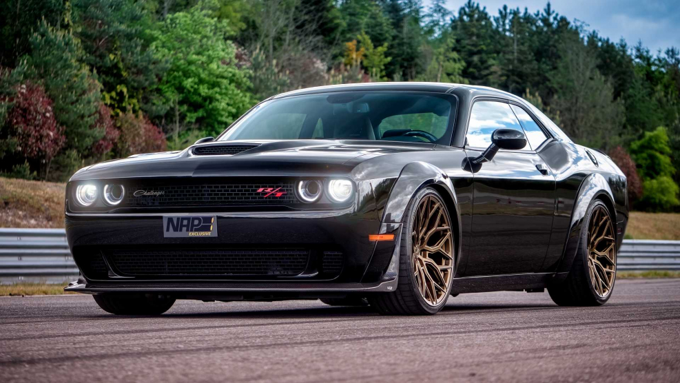 Додж Челленджер Widebody
