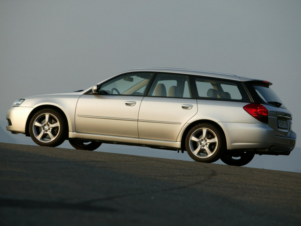 Subaru Legacy b5 универсал