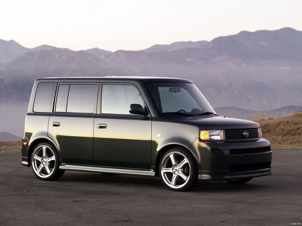 Scion XB 1