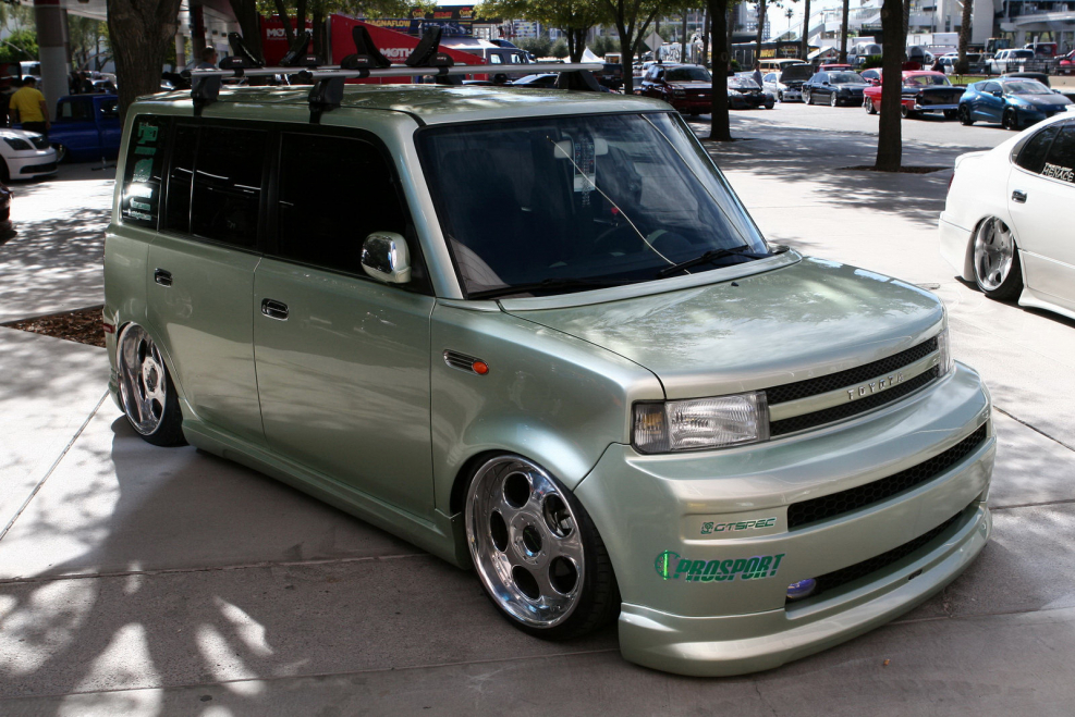 Toyota BB, 2001 Tuning