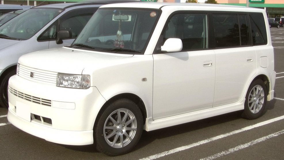 Toyota BB 2005 левый руль