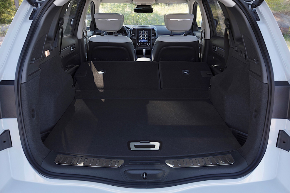 Renault KOLEOS салон багажник