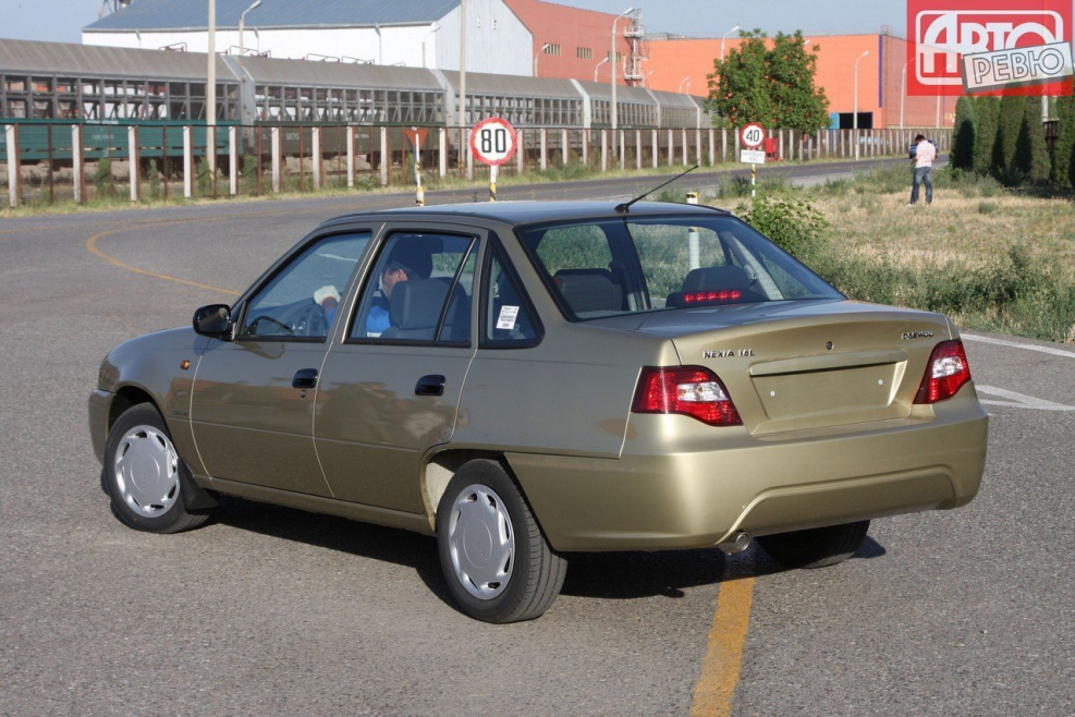 Дэу Нексия Daewoo Nexia