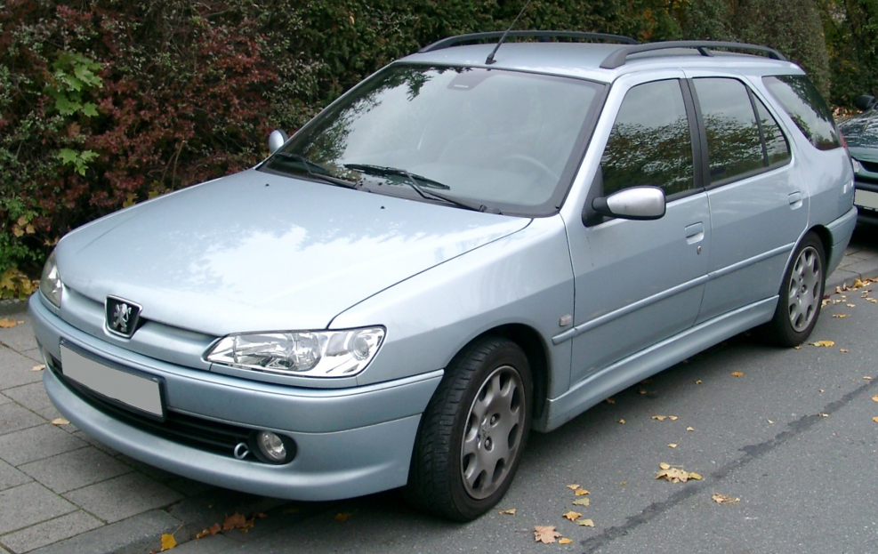 Peugeot 306 хэтчбек