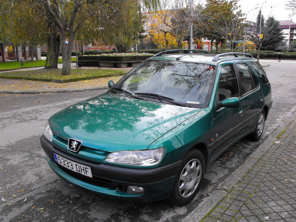 Peugeot 306 универсал 2000