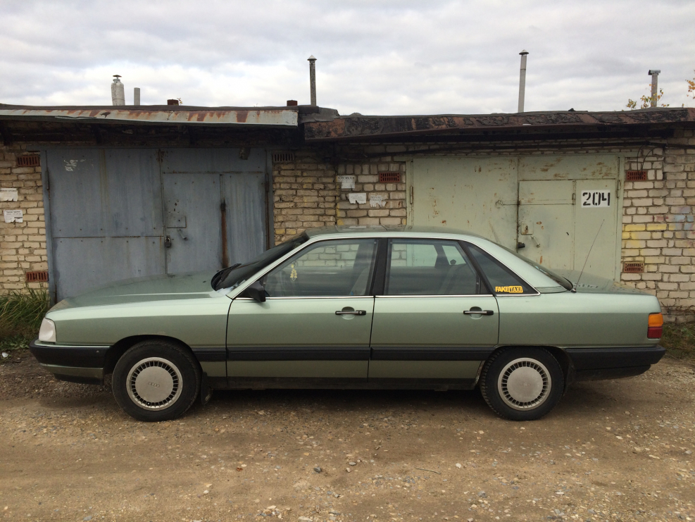 Audi 100 селедка